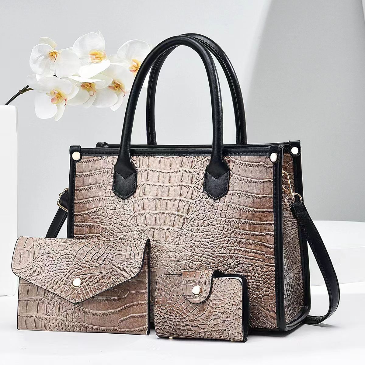 Women's Large Capacity Crocodile Pattern Portable Retro Bags
