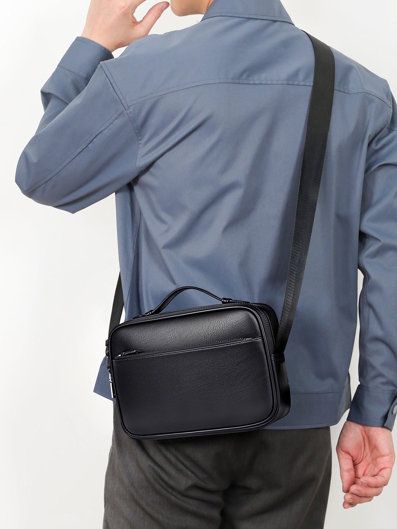 Men's Personality Simple Fashion Green Large Capacity Men's Messenger Bag