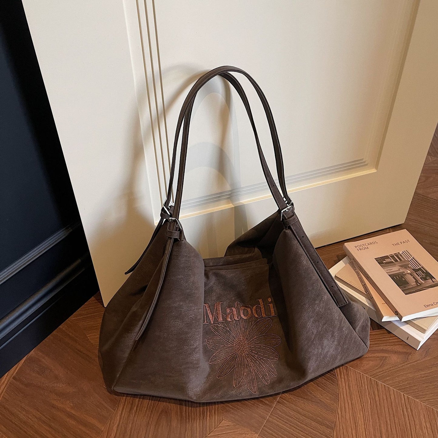 Retro Korean Style Large Capacity Suede Flower Embroidered Advanced Texture Underarm Bag