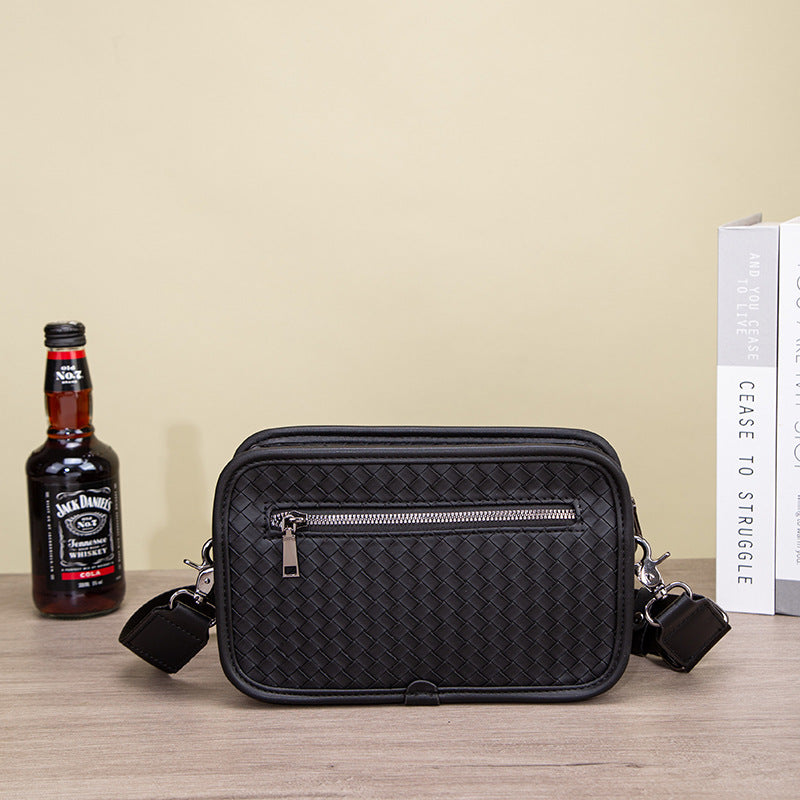 Men's Embossed Woven Large Capacity One Waterproof Men's Messenger Bag