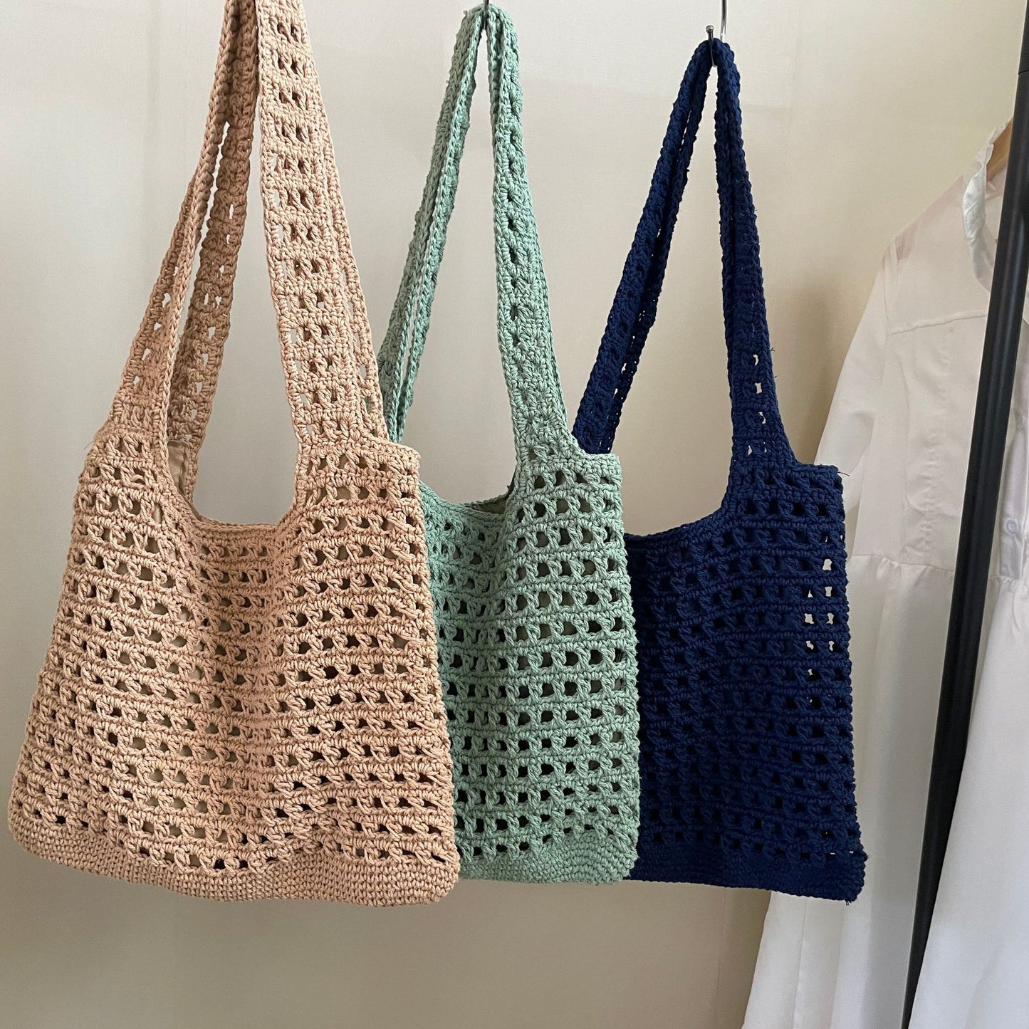 Women's Cotton Thread Woven Simple Vacation Style Beach Women's Shoulder Bag