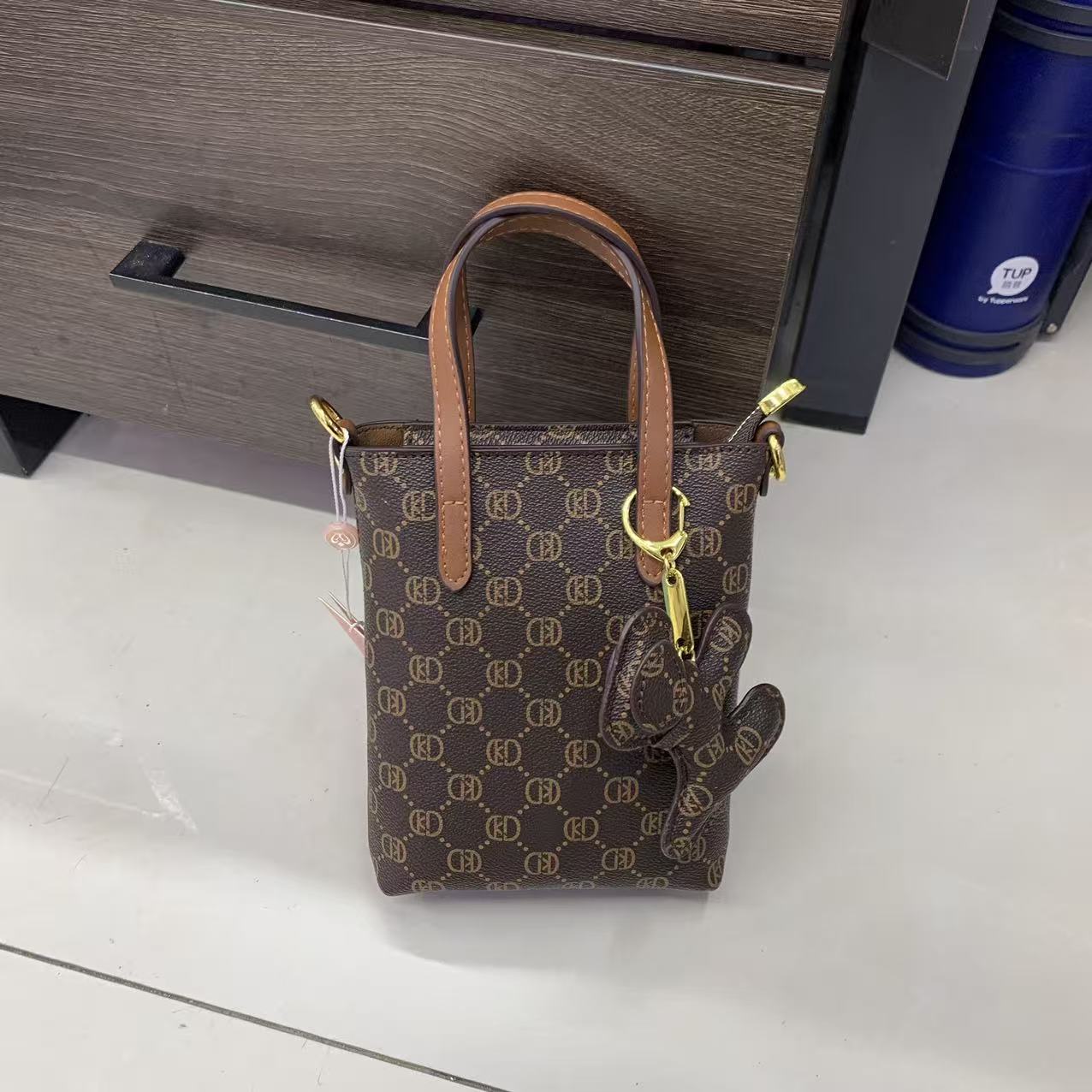 Retro Printed Lightweight Mobile Exquisite Idle Style Simple Texture Hand Bags