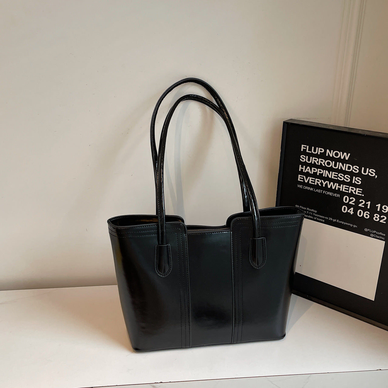 Beautiful Slouchy Women's High-grade Fashion Commuter Women's Messenger Bag