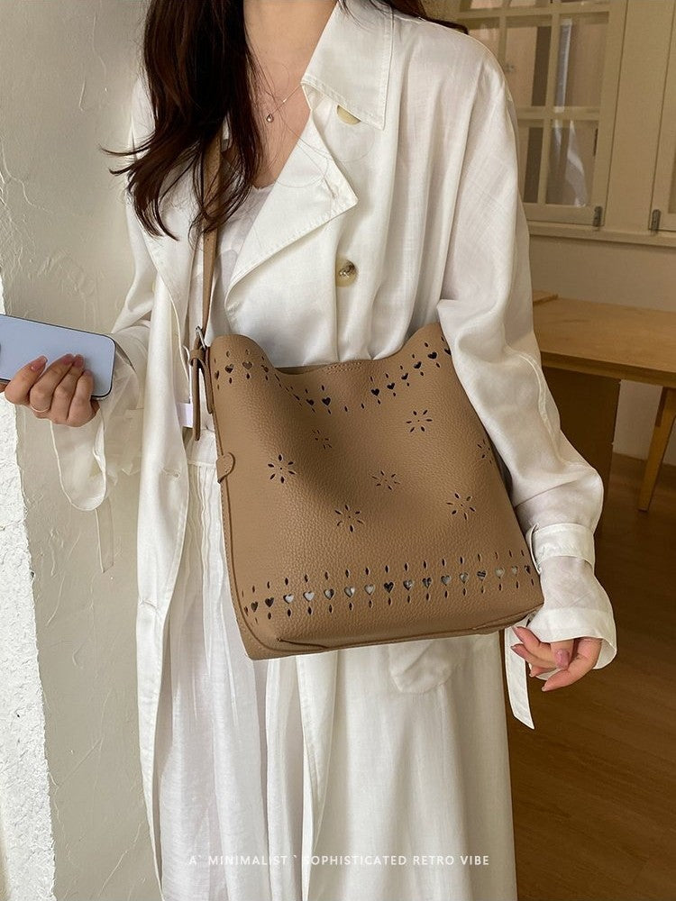 Women's Korean Underarm Springtide Fashion Loose Feeling Women's Shoulder Bag