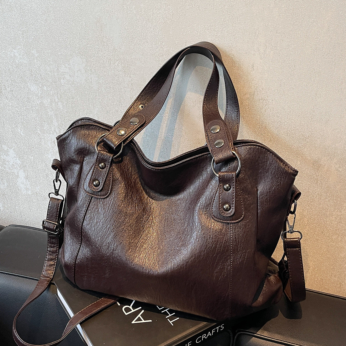 Fashion Simple Solid Color Everyday Joker Large Capacity Retro Tote Bag