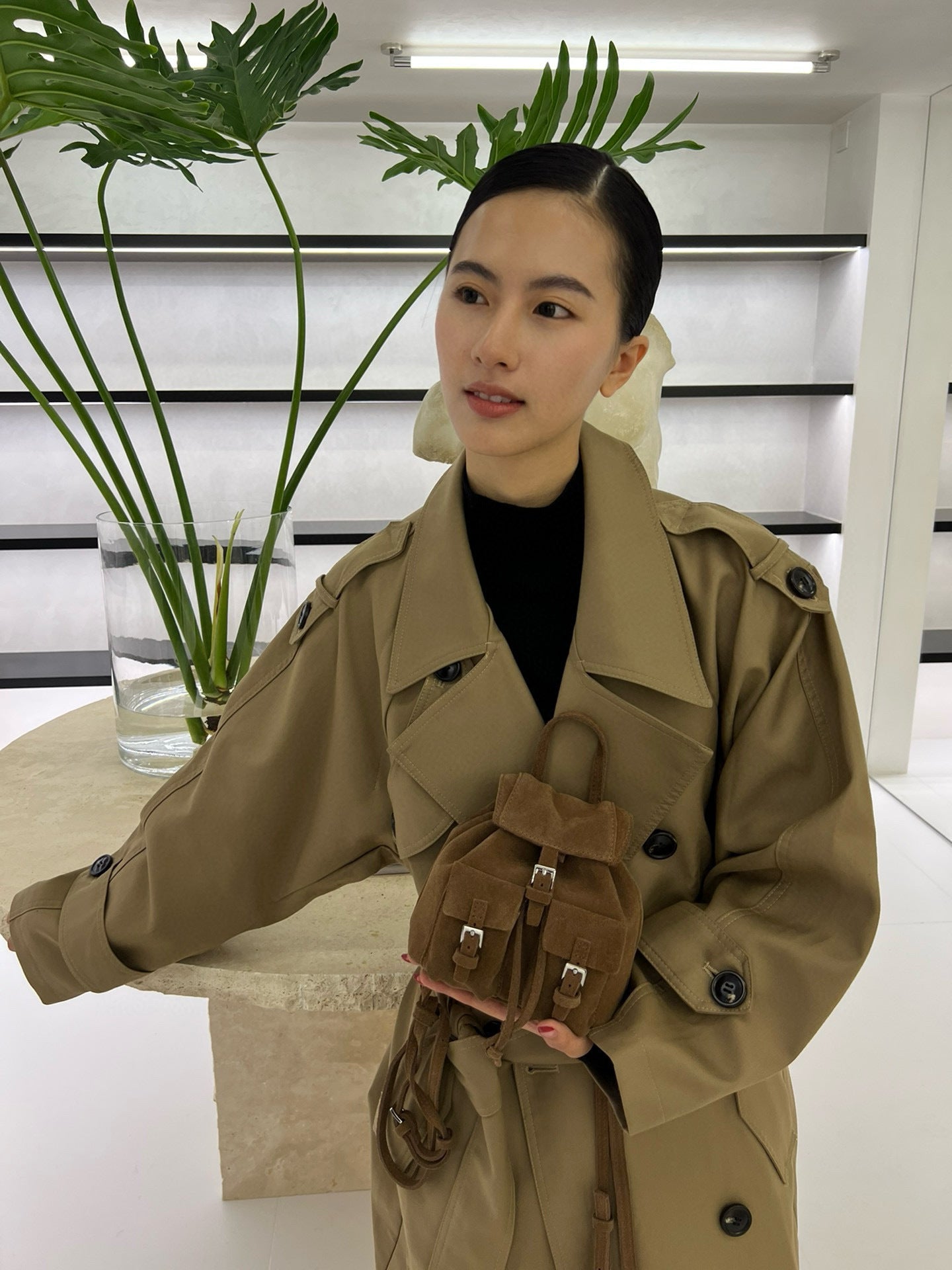 Layer Cowhide Design Fashion Commuter Mini Women's Backpack