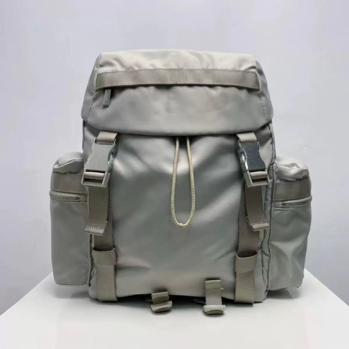 Women's & Men's Large Capacity Computer Climbing Leisure Backpack