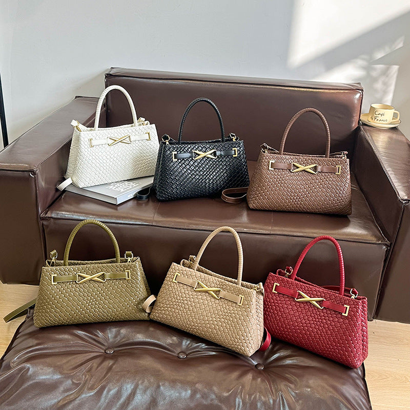 Women's Woven Fashion Horizontal Large Capacity Commuter Women's Handbag