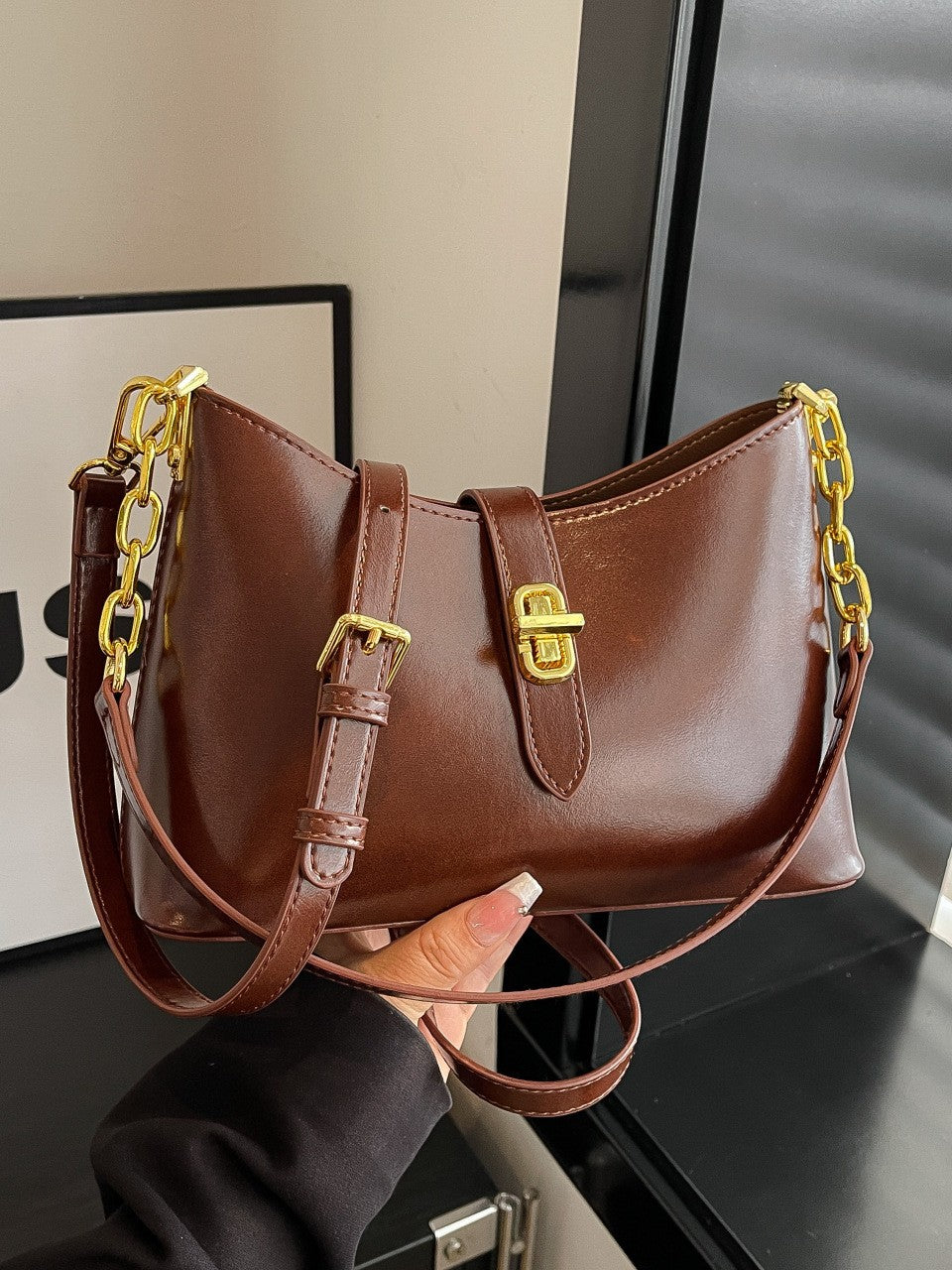 Versatile Women's Retro Minority Underarm Commuter Women's Shoulder Bag