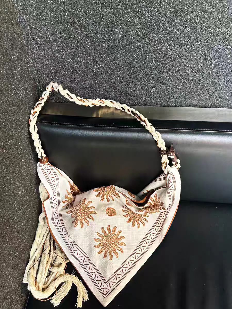 Retro Printed Triangle Large Capacity Ethnic Bags