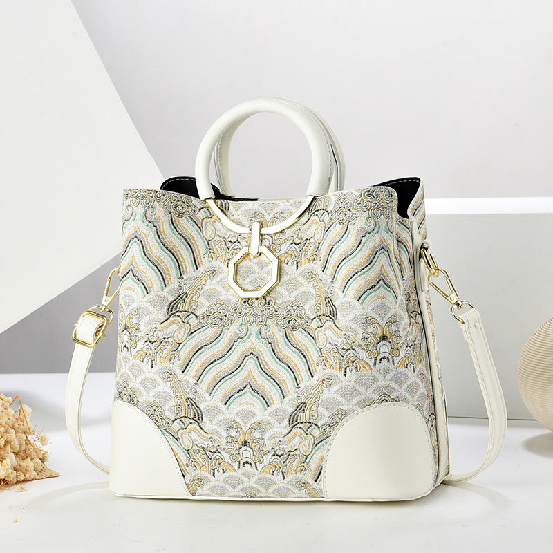 Women's Fashionable Large Capacity Retro Portable Bucket Bag