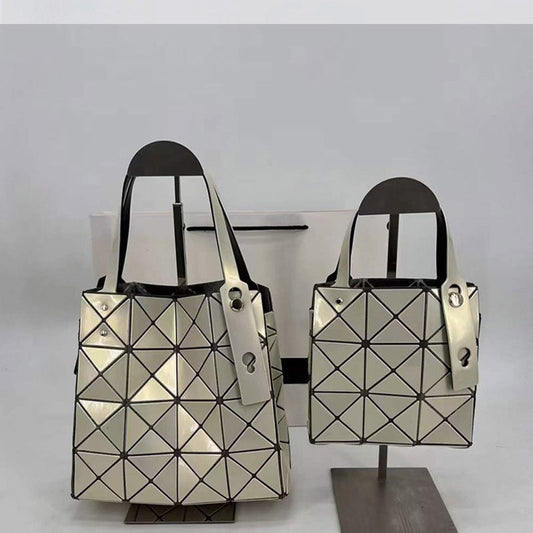 Women's Original Classic Frosted Geometric Diamond Pattern Tote Bags