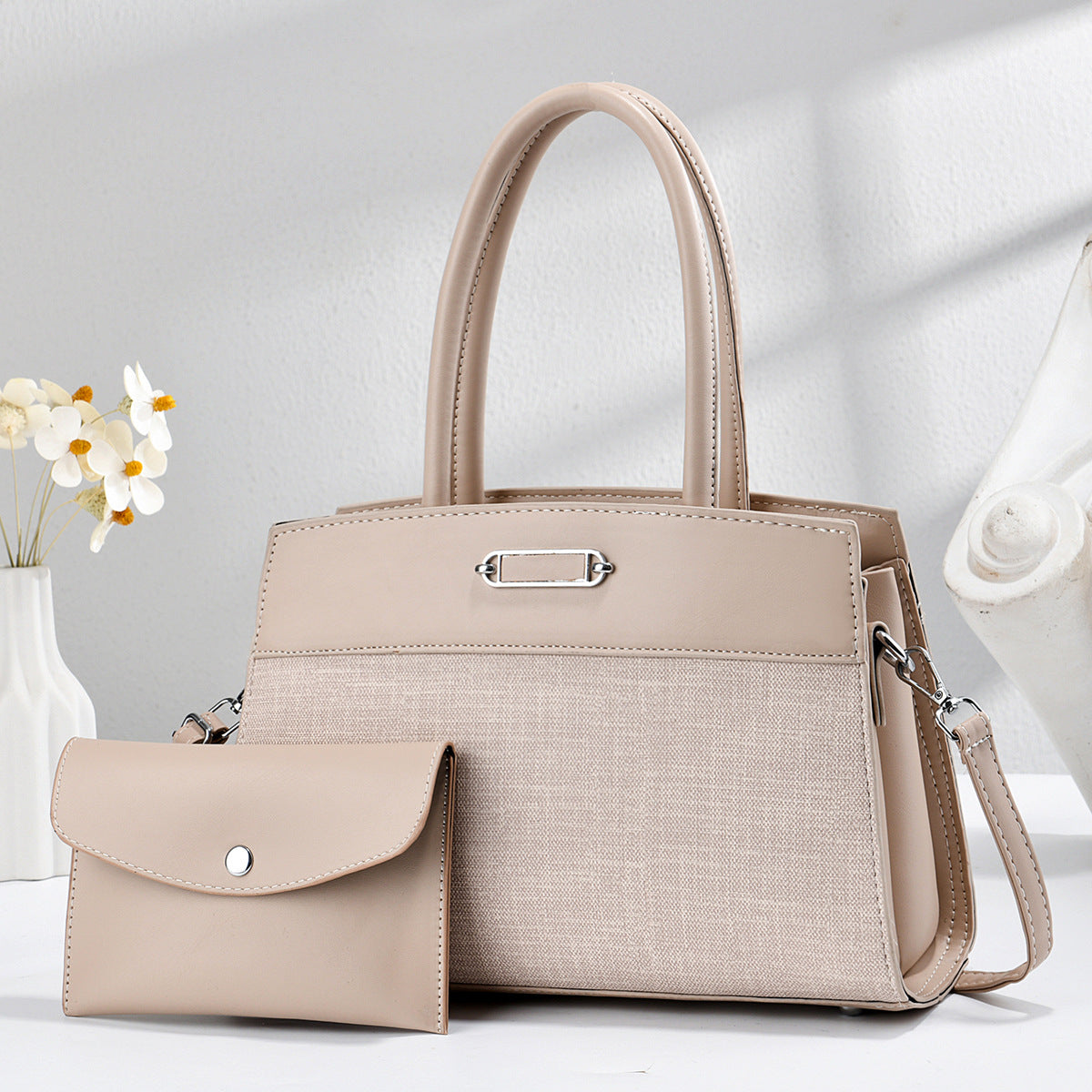 Easy Matching Large Capacity Spring Portable Women's Handbag