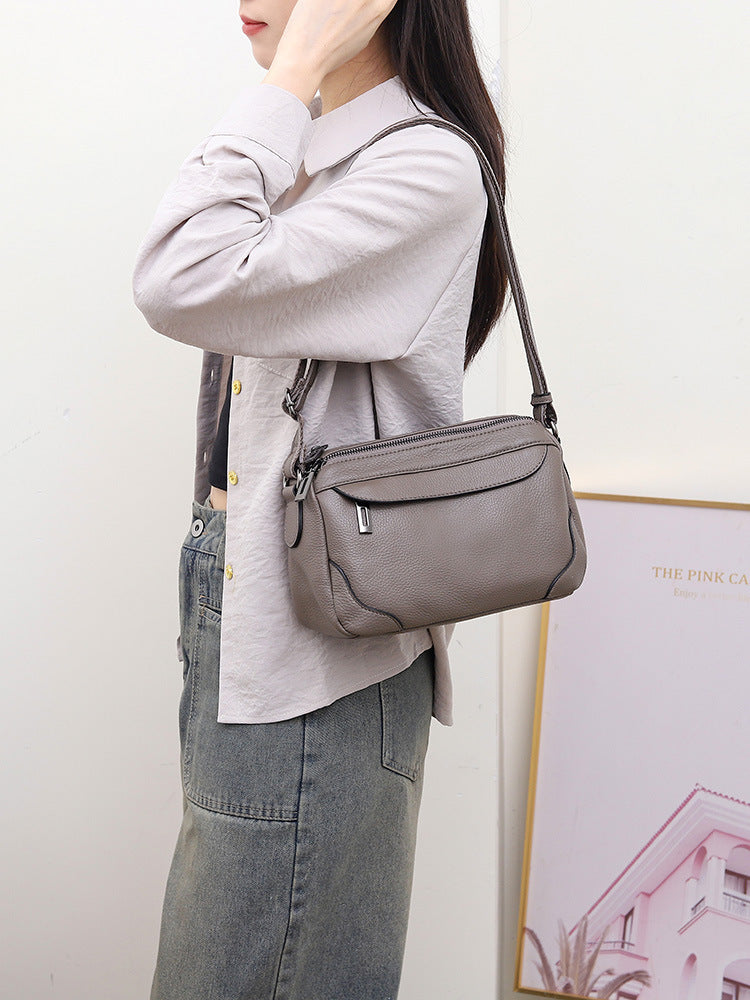 Women's Niche Lightweight Mobile First Layer Cowhide Leather Men's Bags