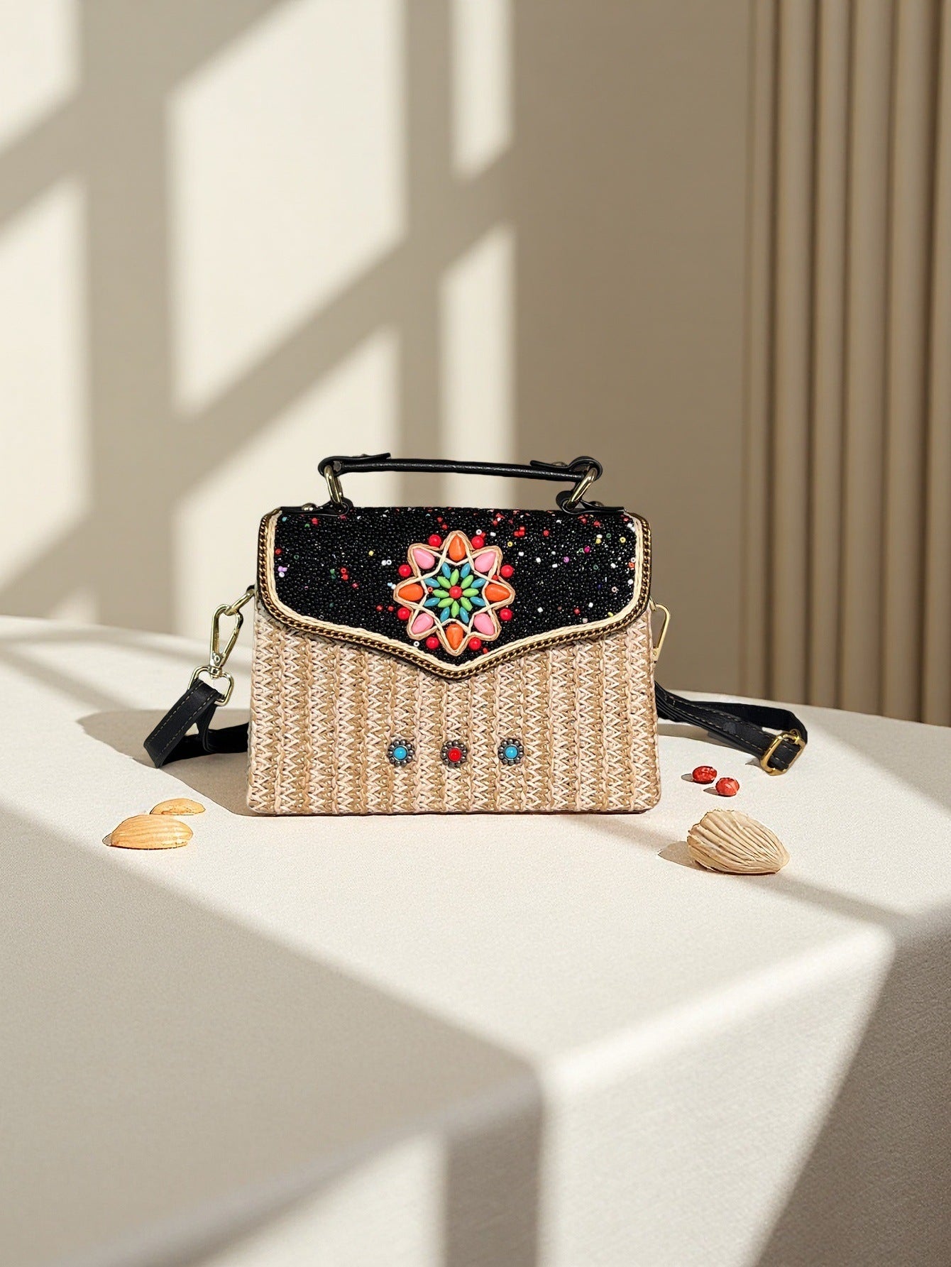Bohemian Style Bead Rattan Lightweight Portable Women's Handbag