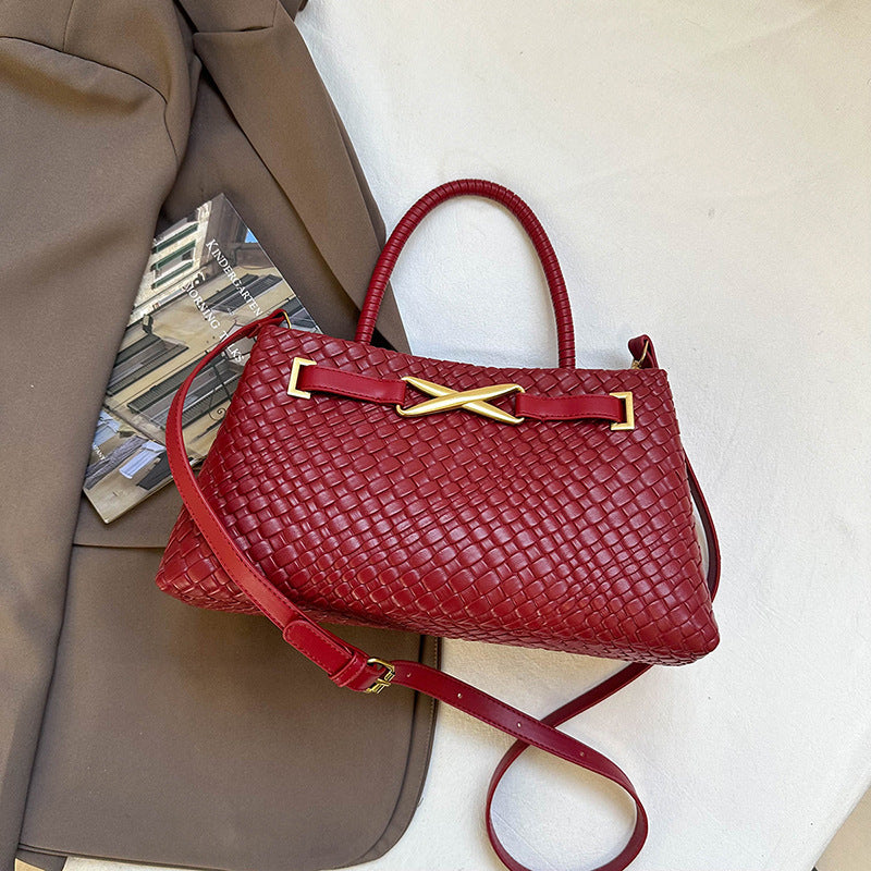 Women's Woven Fashion Horizontal Large Capacity Commuter Women's Handbag
