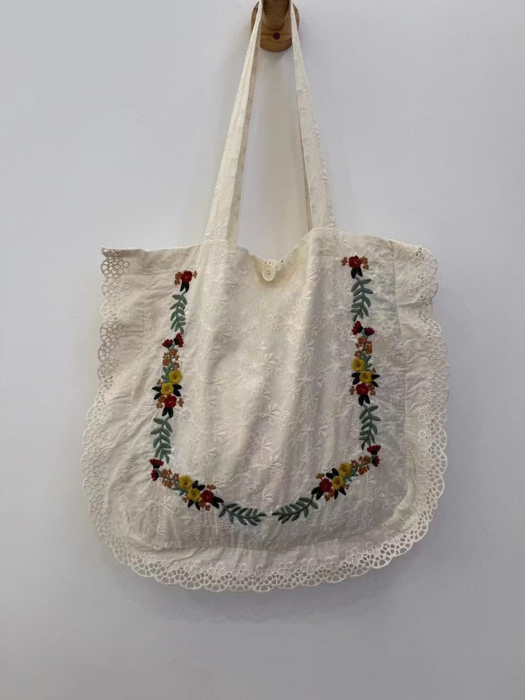 Embroidery Stitching Lace Cotton Linen Mori Style One Women's Shoulder Bag