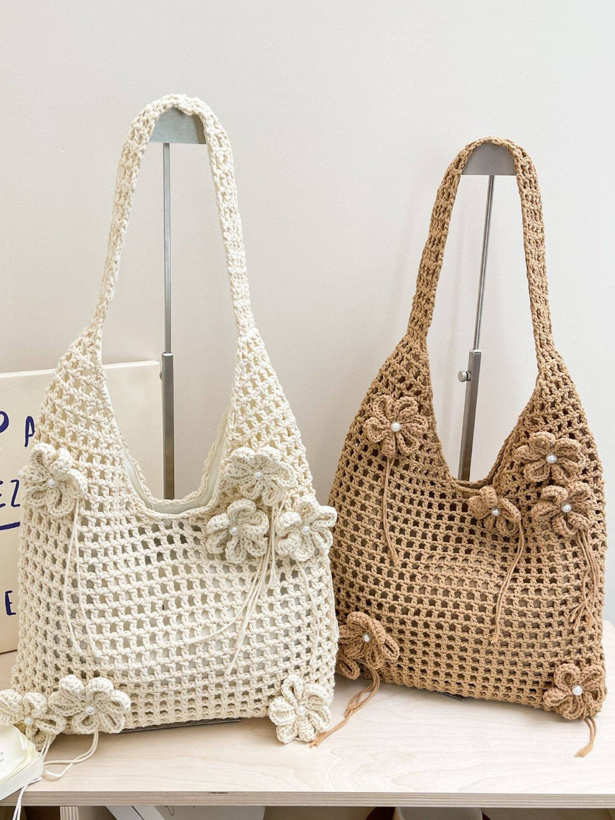 Knitted Hollow Beach Large Capacity Woven Western Shoulder Bags