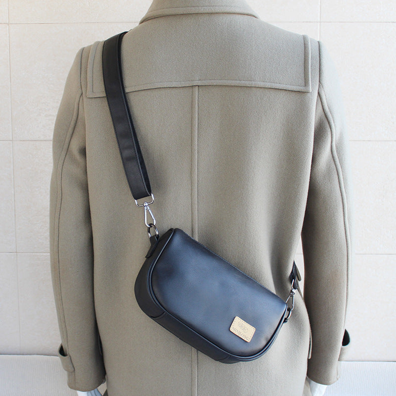 Men's Fashion Korean Style Retro Classic Leather Men's Messenger Bag