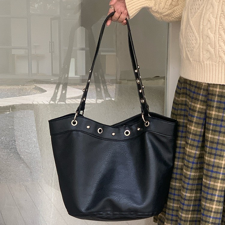 Women's Commuter Large Capacity Punk Motorcycle Rivet Retro Bags