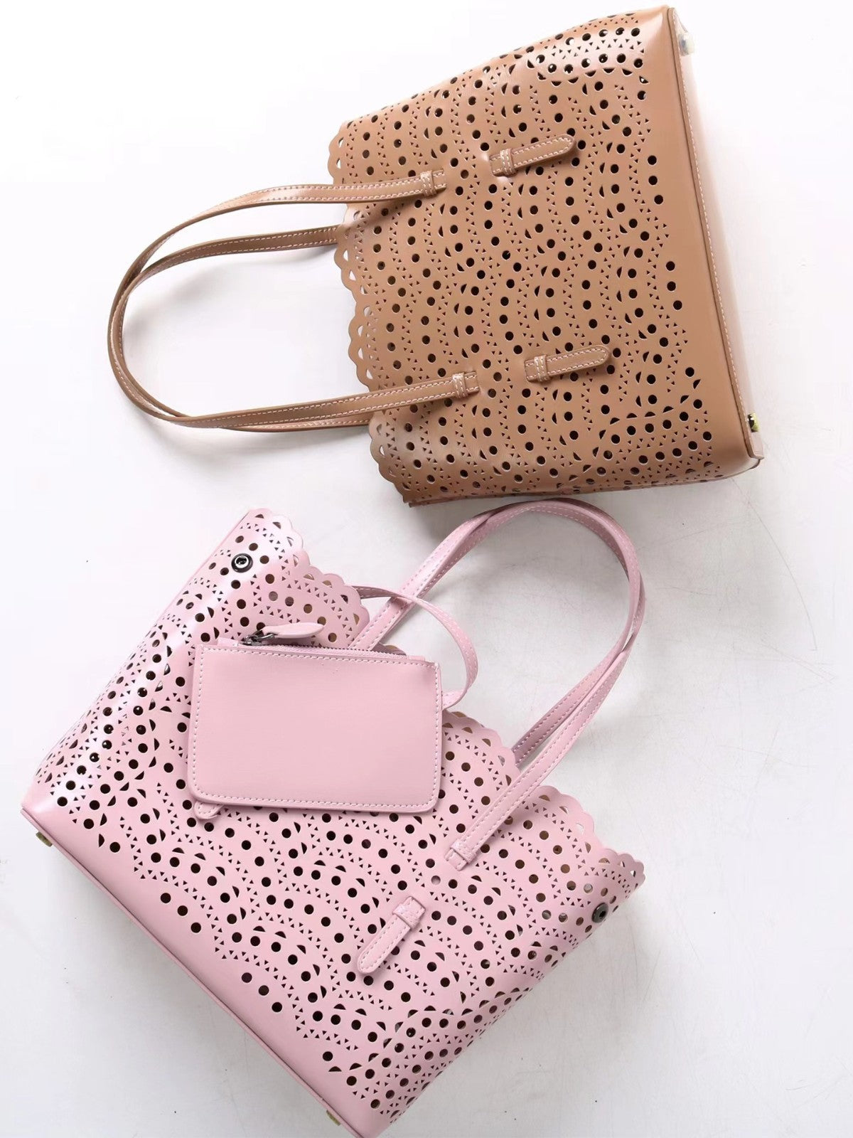 Women's Cowhide Wave Hollow Carved Vegetable Basket Genuine Bags