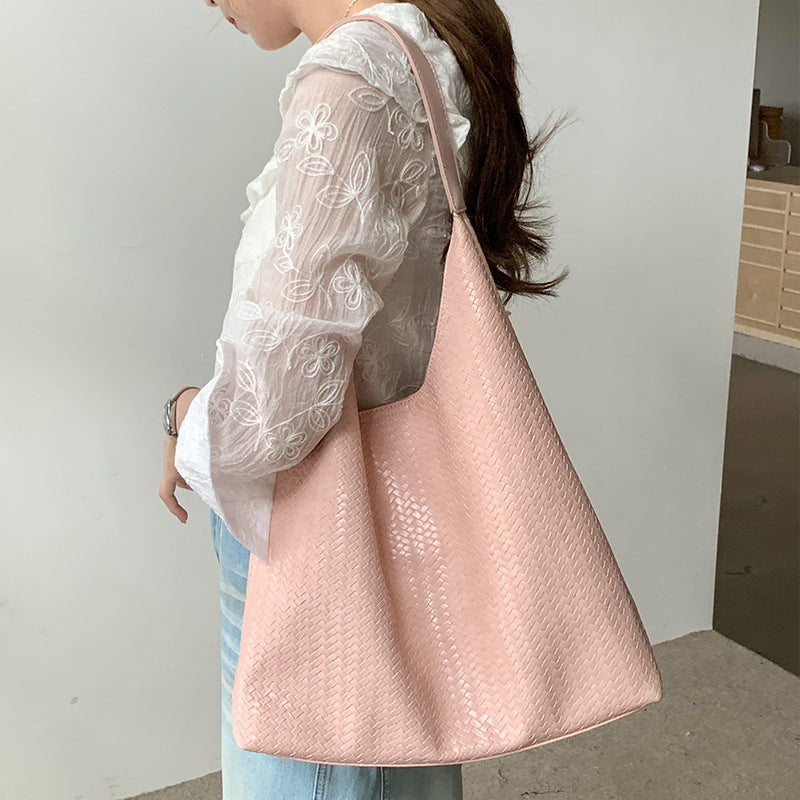 Women's Niche Woven Large Capacity Commute Underarm Bags