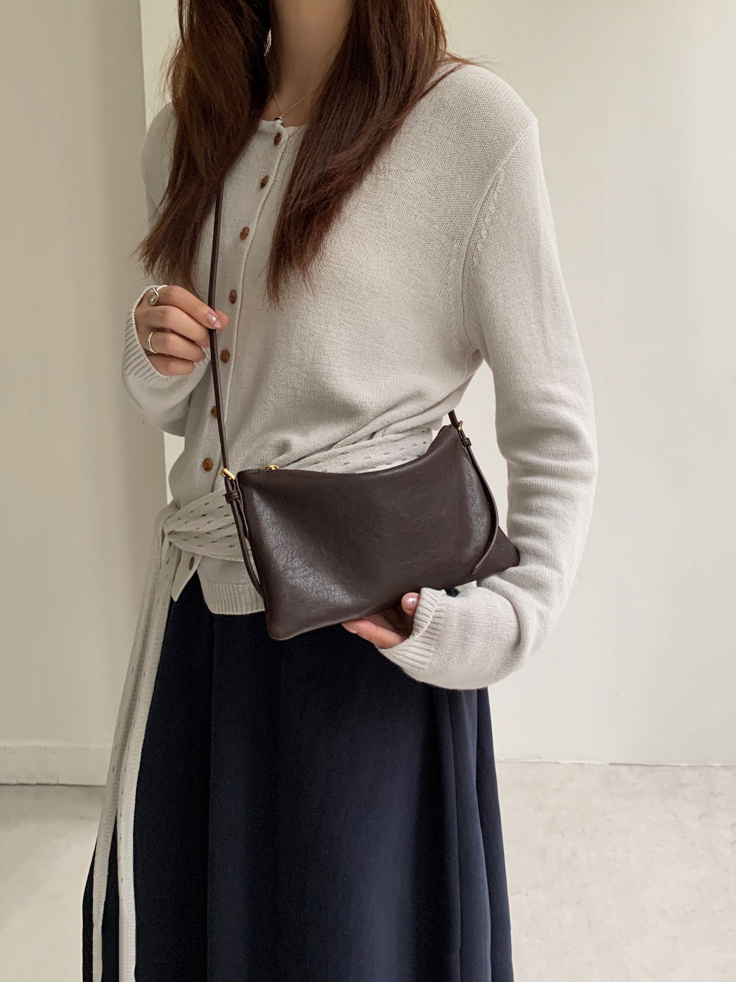 Women's Sheepskin Versatile Exquisite Carrying Genuine Leather Women's Messenger Bag