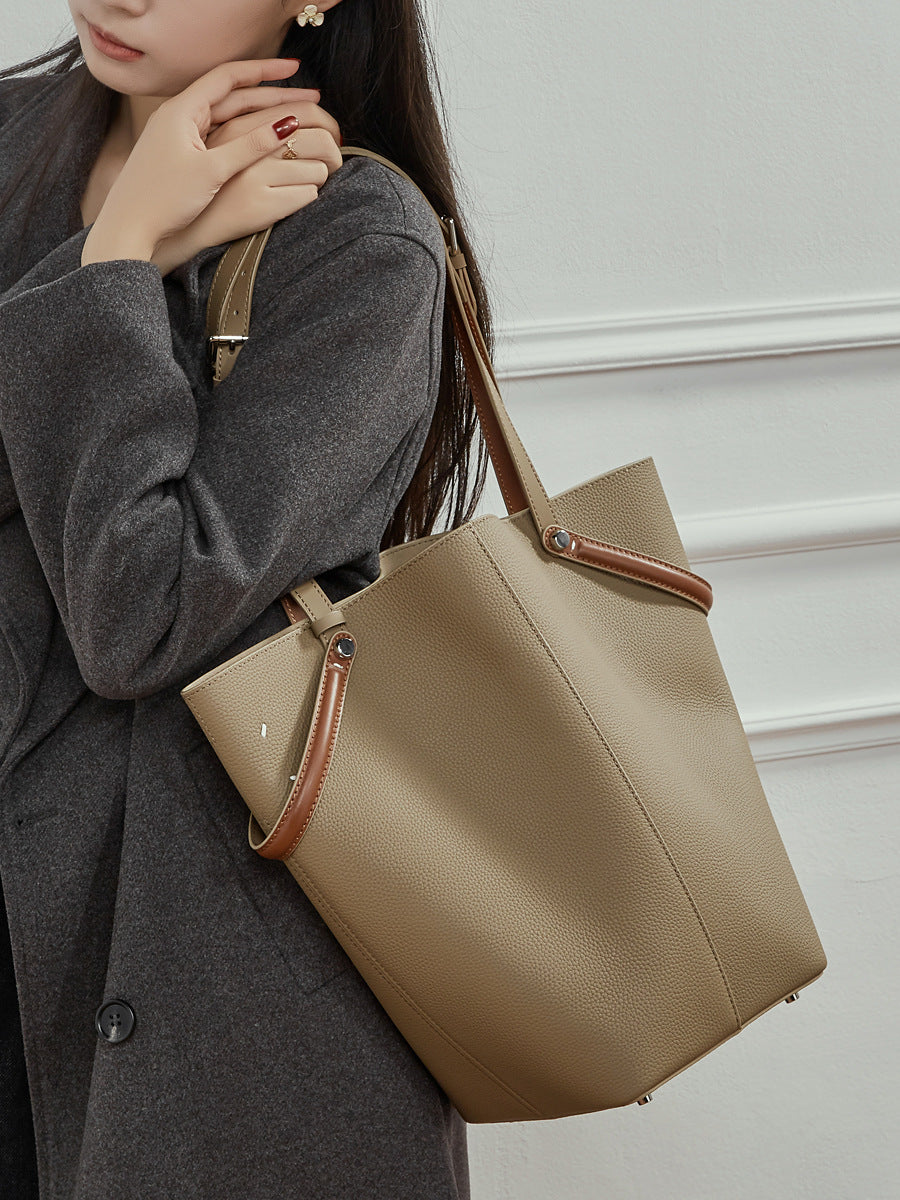 Women's Vegetable Basket Commuter Niche Large Capacity Genuine Leather Bucket Bag
