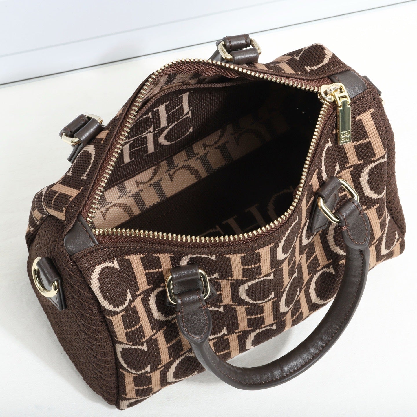 Women's High Fashion Letter Fly Woven Pillow Bags