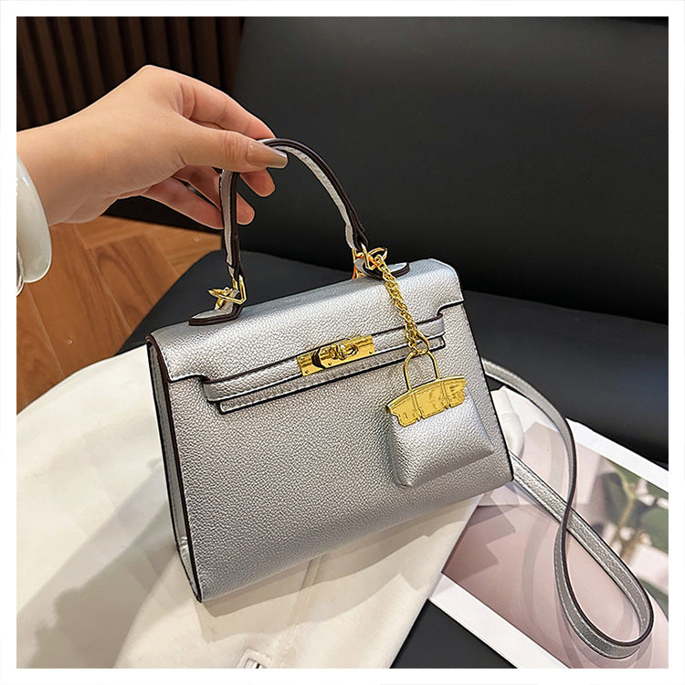 Women's Platinum Fashion Kelly Western Style Handbags