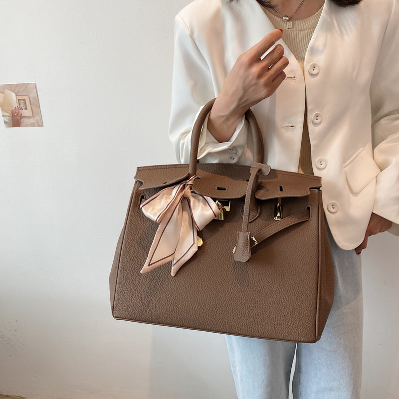 Slouchy Creative Women's Classic Platinum Kelly Women's Shoulder Bag