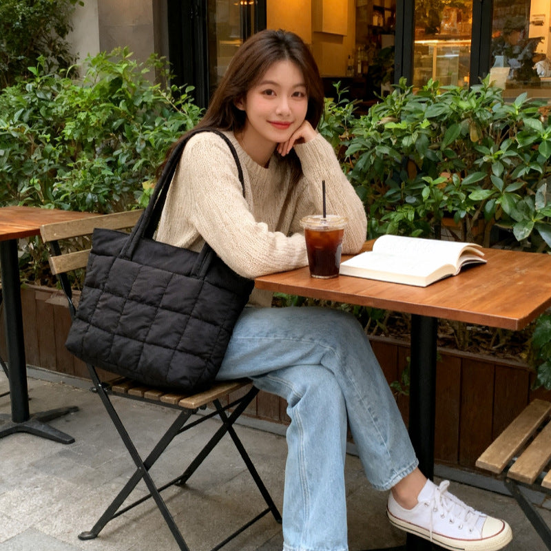 Women's Lightweight Fluffy Single Suitable For Shopping Women's Shoulder Bag