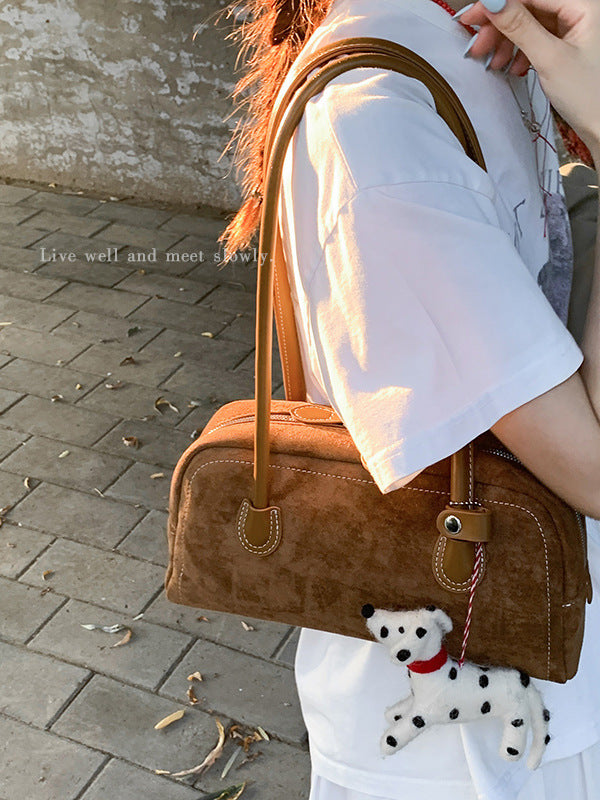 Women's Retro High-grade Simple Portable Suede Bowling Underarm Bag