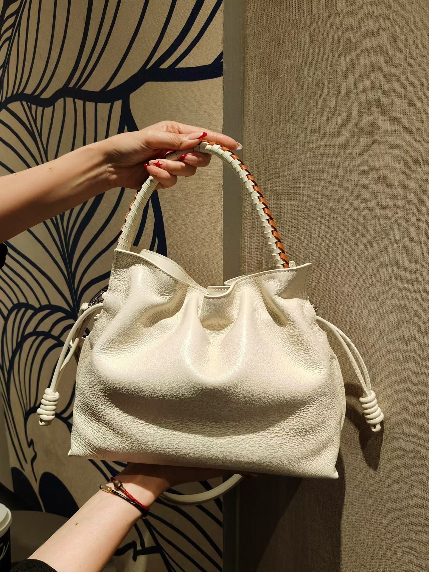 Women's Soft Simple First Layer Cowhide Woven Women's Handbag