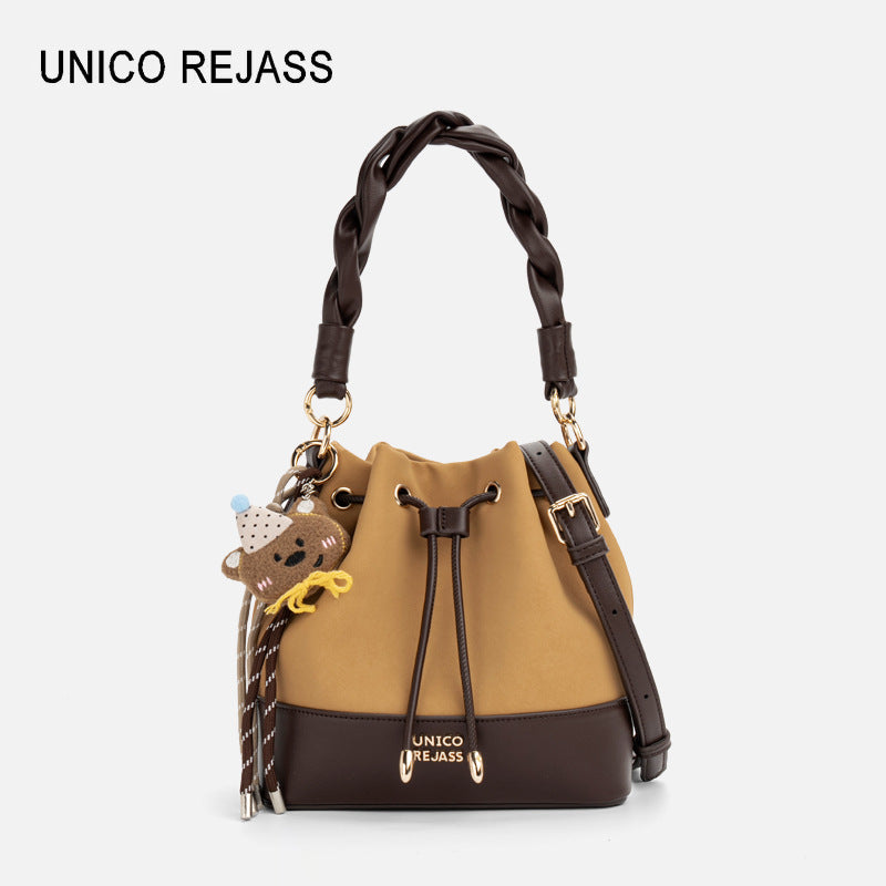 Women's Textured Bright Leather Portable High-grade Light Luxury Bucket Bag