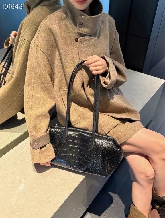 Women's Crocodile Pattern Cowhide Classic Fashionable One Simple Practical Soft Bags