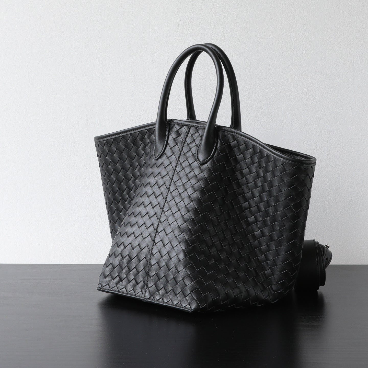 Women's Affordable Luxury Style Sheepskin Woven Wings Tote Bag