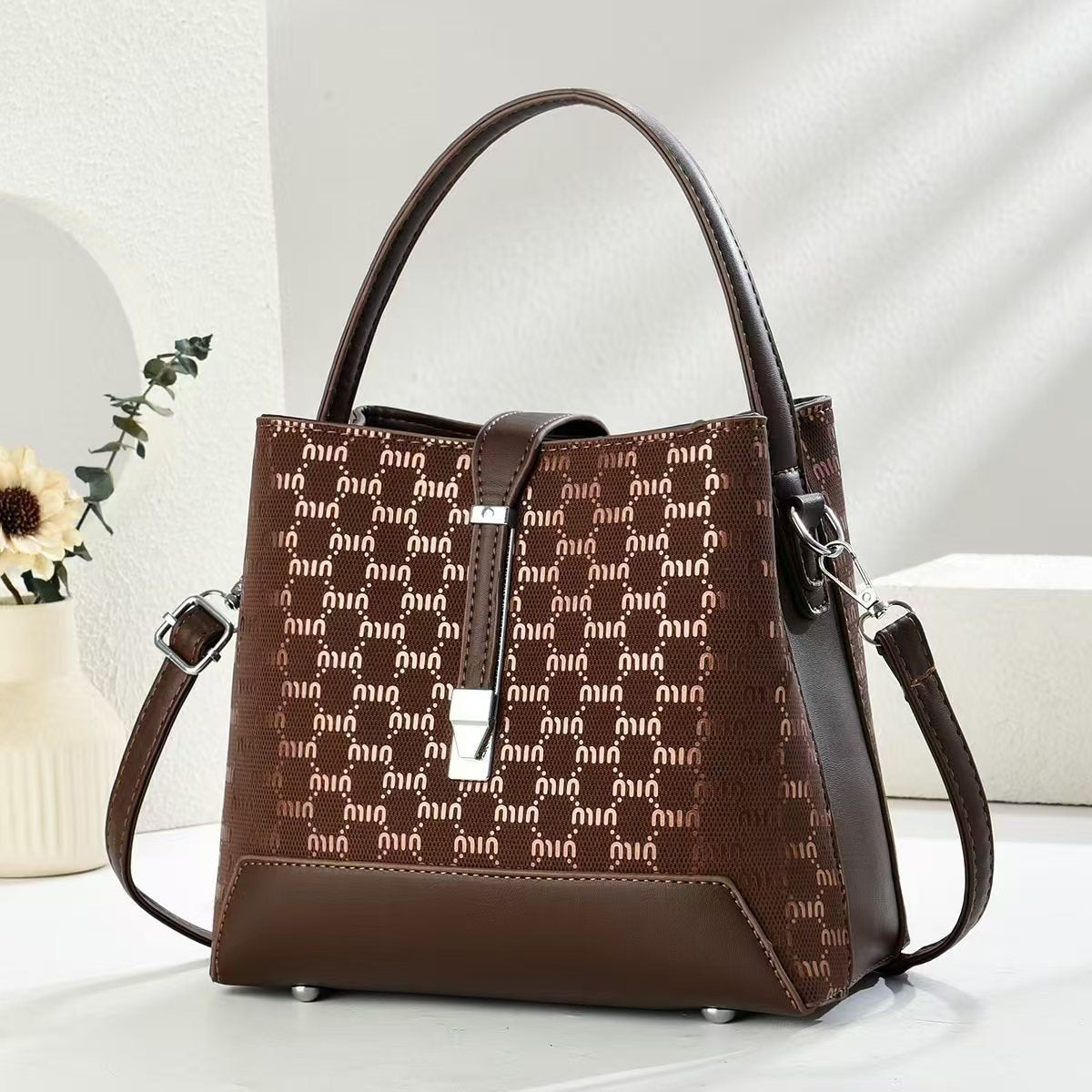 High Sense Niche Retro Large Capacity Female Printing Tote Bag