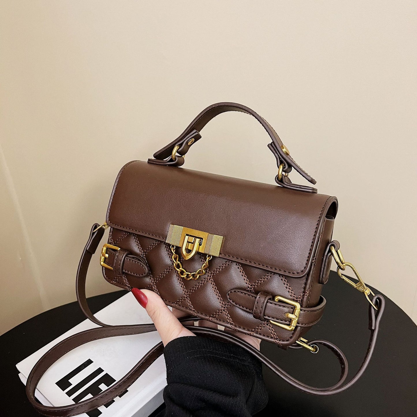 Women's Diamond Pattern Trendy Retro Versatile Summer Women's Messenger Bag