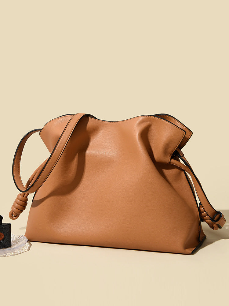 Women's Soft Leather Cloud Fashion High Sense Simple Bags