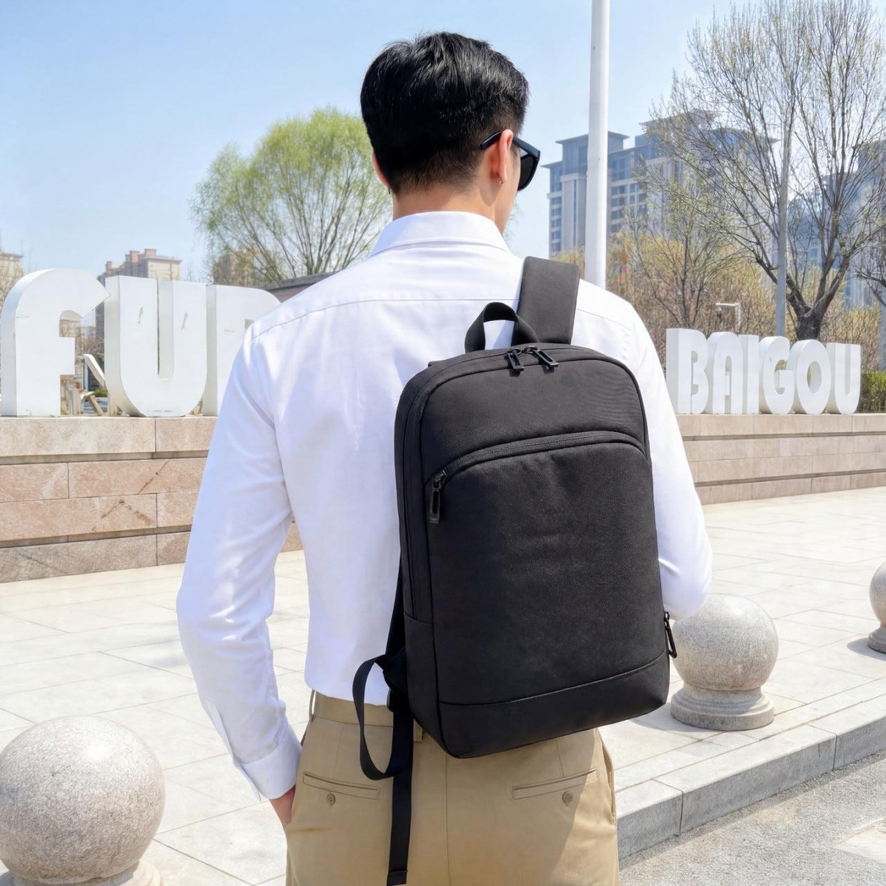 Glamorous Cool Men's Lightweight Trip Waterproof Business Backpack