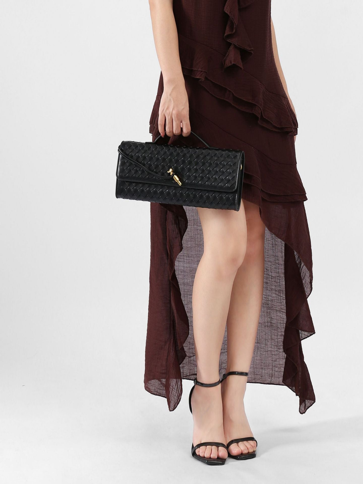 Women's Hand-held Woven Baguette Horizontal Dinner Hand-woven Fashion Women's Handbag