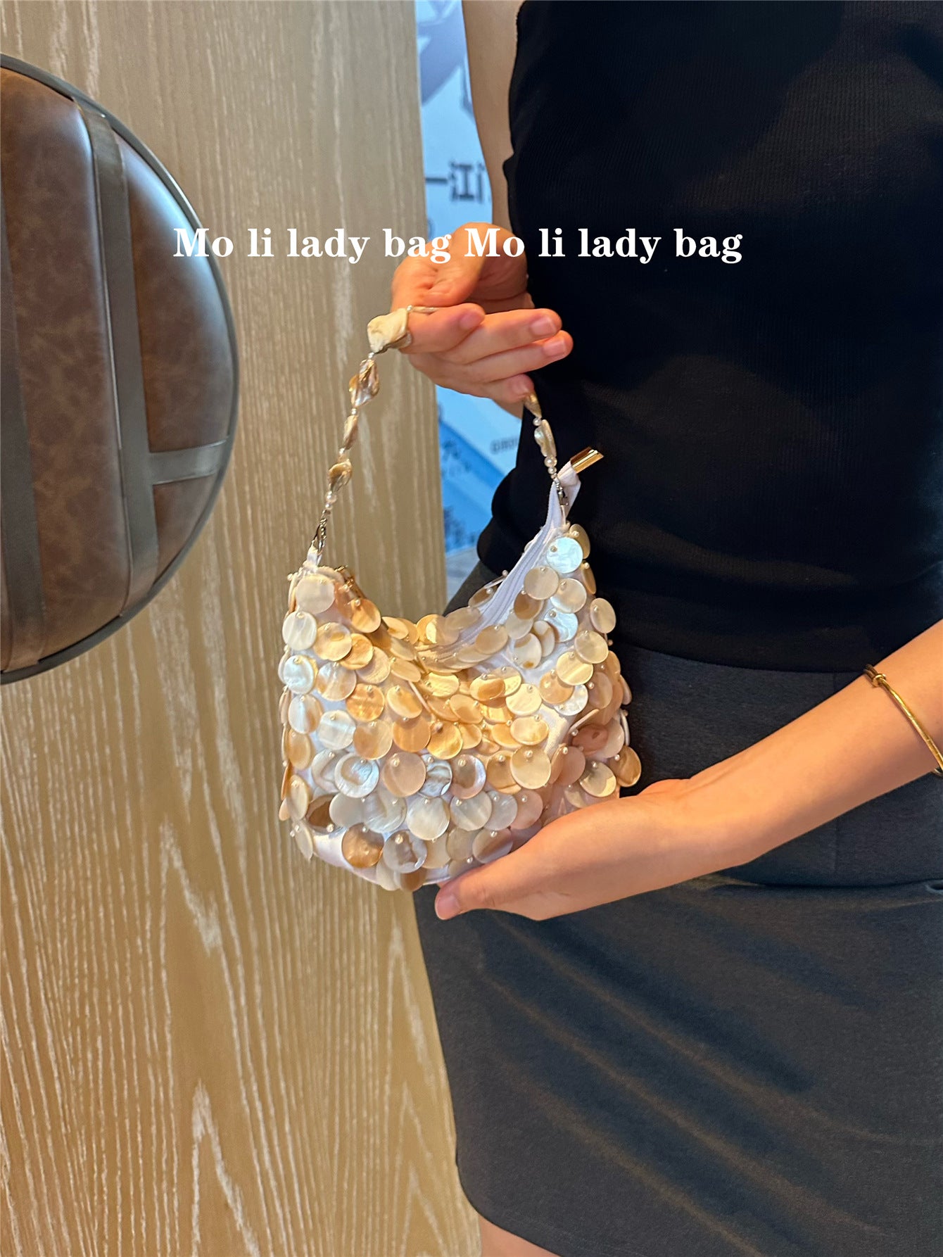 Women's Beaded Fritillary Dinner Style Shell Portable Women's Messenger Bag
