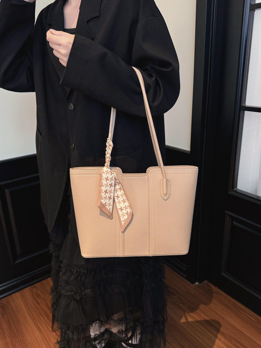 Retro Texture Trendy Solid Color Design Large Capacity Tote Bag