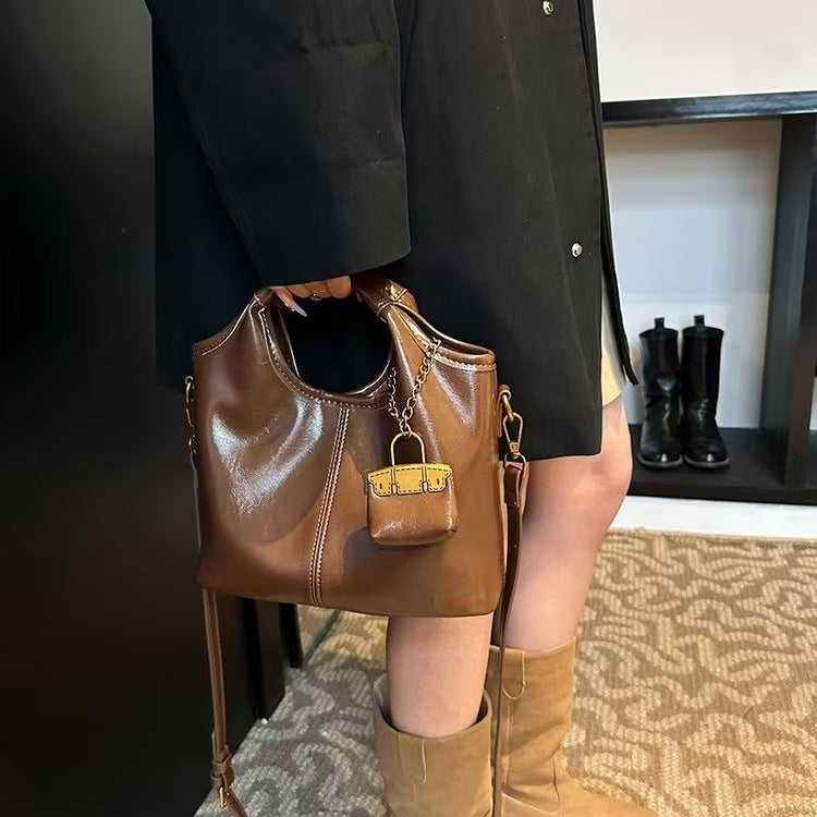 Women's Classic Retro Oil Wax Leather Combination Vegetable Basket Bags