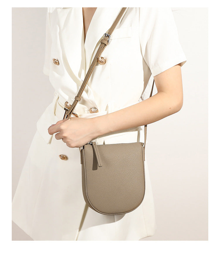 Attractive Mobile High Quality Fashionable Commuter Women's Shoulder Bag