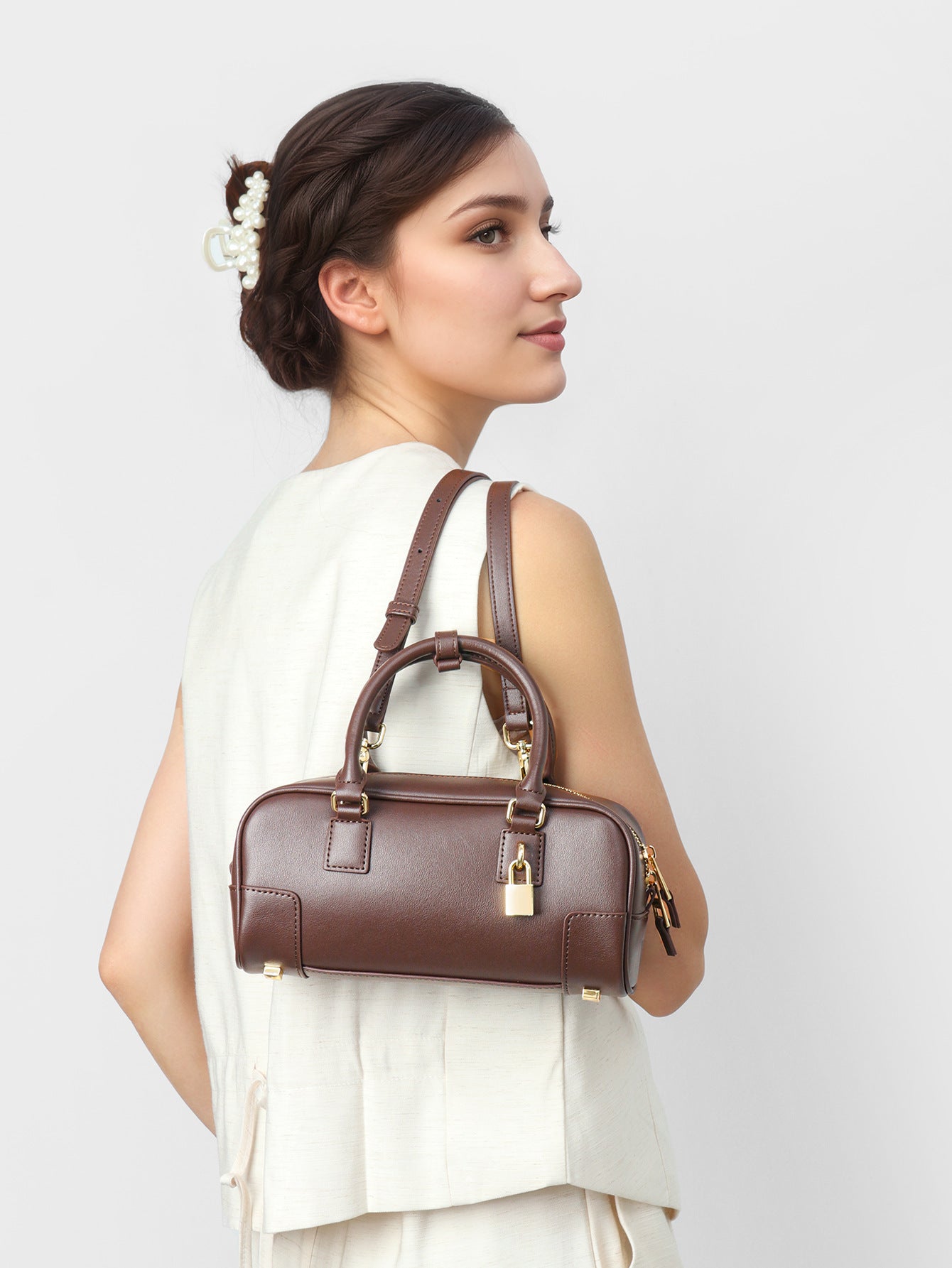 Women's Design Genuine Leather Retro Underarm Bowling Shoulder Bags