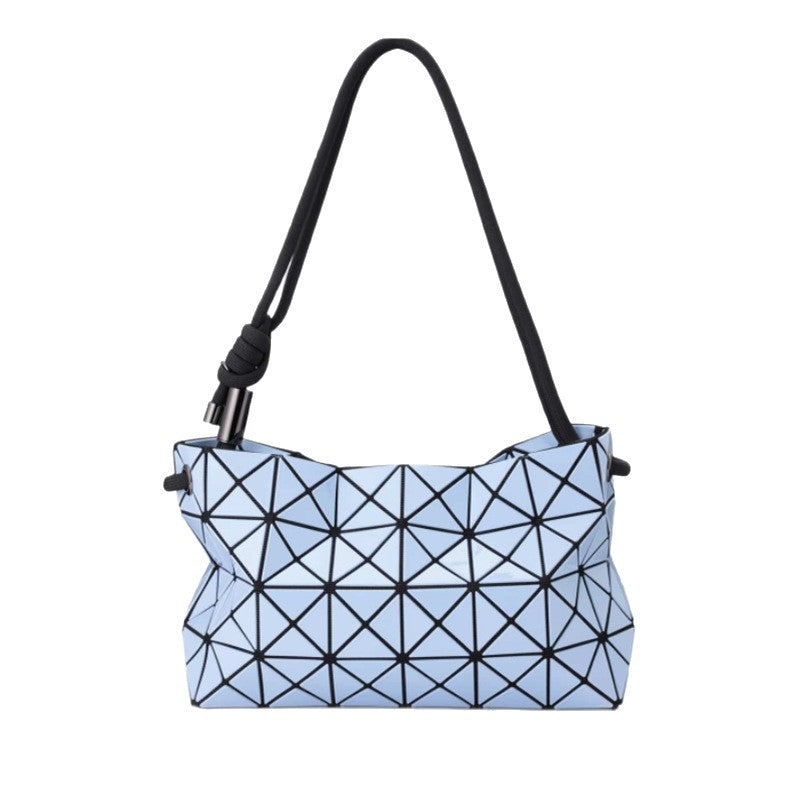 Women's French Stick Drawstring Portable Commuter Starting From Underarm Bag