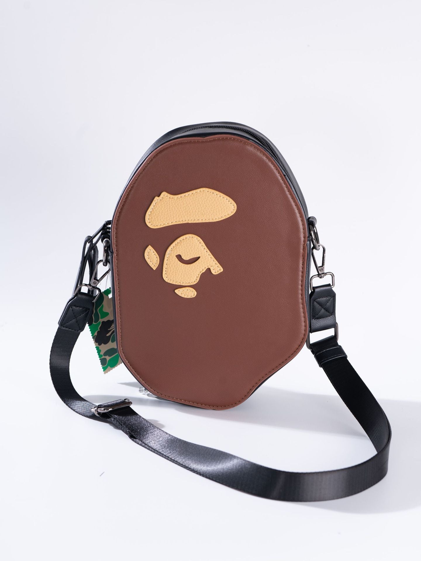 Fashion Yuan Pattern Leather Zipper Head Men's Messenger Bag