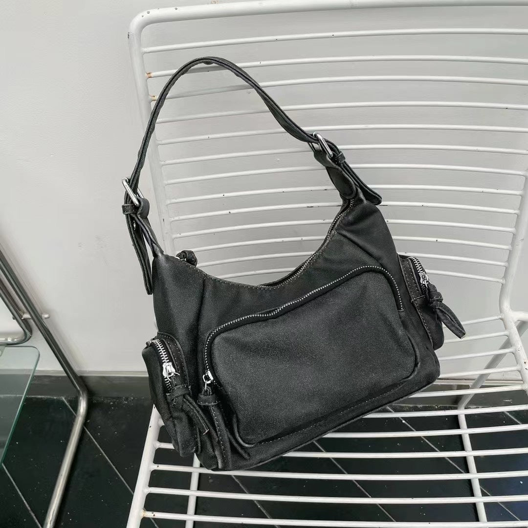 Popular Pocket Motorcycle Female Cool Punk Underarm Bag